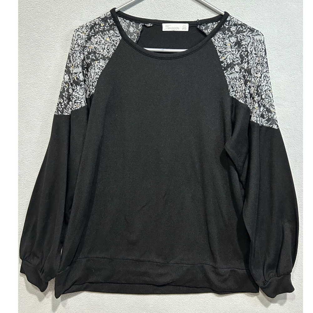 89th + Madison Top Womens Medium Black Floral Lace Raglan‎ Long Sleeve Blouse